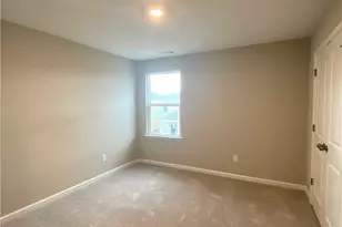 4412 Grosbeak Dr, Hoschton, GA 30548 - Photo 9