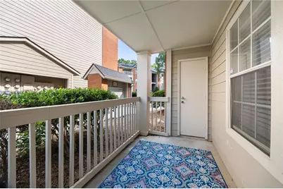 3063 Chastain Park Court NE, Atlanta, GA 30342 - Photo 17