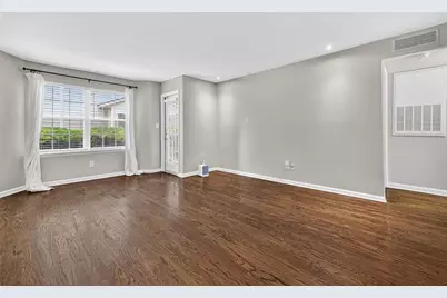 3063 Chastain Park Court NE, Atlanta, GA 30342 - Photo 3