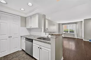 3063 Chastain Park Ct NE, Atlanta, GA 30342 - Photo 11