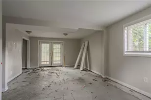 2475 Harvel Dr NW, Atlanta, GA 30318 - Photo 19