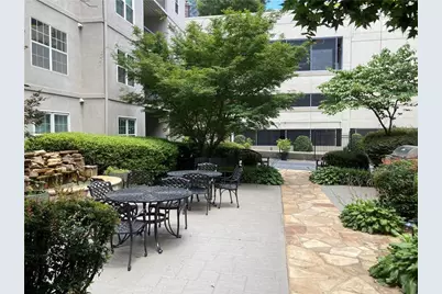 1075 Peachtree Walk #A205, Atlanta, GA 30309 - Photo 5