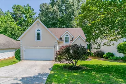 12015 Harbour Town Parkway, Fayetteville, GA 30215 - Photo 1