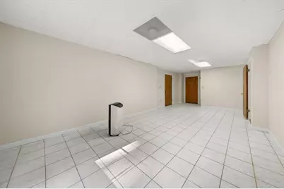 127 Roe Hampton Lane, Stone Mountain, GA 30087 - Photo 41