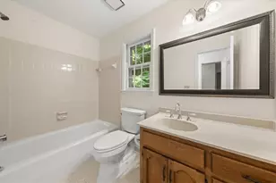 127 Roe Hampton Ln, Stone Mountain, GA 30087 - Photo 33