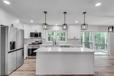 1891 Sahara Drive SE, Atlanta, GA 30316 - Photo 9