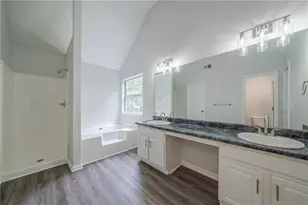 621 Lakewater View Dr, Stone Mountain, GA 30087 - Photo 11