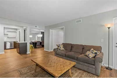 6851 Roswell Road #H18, Atlanta, GA 30328 - Photo 11