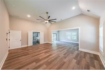 1360 Dickens Road NW, Lilburn, GA 30047 - Photo 25