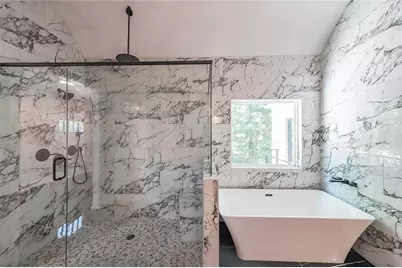 1360 Dickens Road NW, Lilburn, GA 30047 - Photo 31