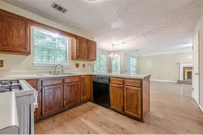 2563 Creek Terrace, Snellville, GA 30078 - Photo 9