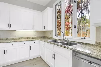 1126 Wedgefield Drive SW, Marietta, GA 30064 - Photo 15