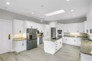 1126 Wedgefield Dr SW, Marietta, GA 30064 - Photo 17