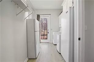 1126 Wedgefield Dr SW, Marietta, GA 30064 - Photo 51