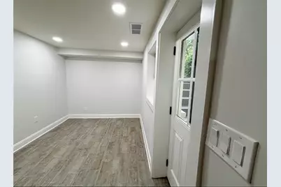 785 Weatherly Lane, Sandy Springs, GA 30328 - Photo 5