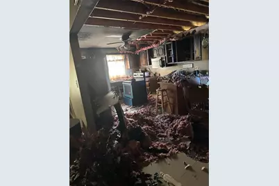 447 Martindale Court, Stone Mountain, GA 30088 - Photo 5