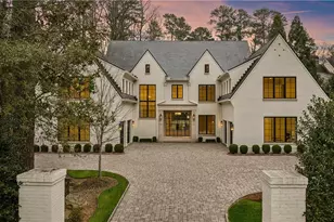 258 Pineland Rd NW, Atlanta, GA 30342 - Photo 97