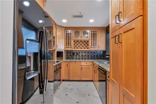 3475 Oak Valley Rd NE, Atlanta, GA 30326 - Photo 25