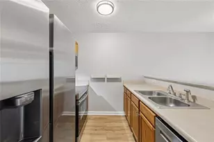 6812 Gallant Cir SE, Mableton, GA 30126 - Photo 7