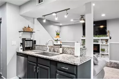 1351 Old Coach Road SW, Marietta, GA 30008 - Photo 9