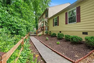 1351 Old Coach Rd SW, Marietta, GA 30008 - Photo 17