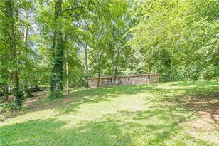 109 Amberidge Dr NW, Cartersville, GA 30121 - Photo 5