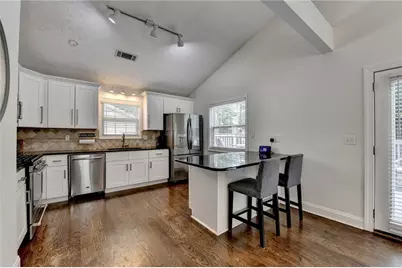 1133 Capital Club Circle NE, Brookhaven, GA 30319 - Photo 17