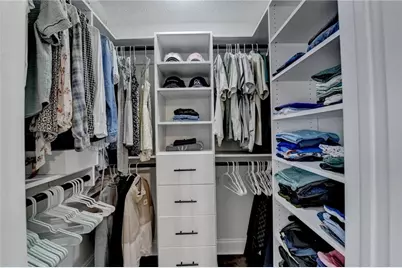 1133 Capital Club Circle NE, Brookhaven, GA 30319 - Photo 11