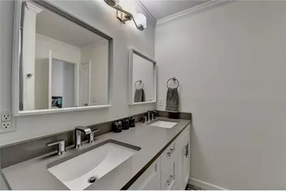 1133 Capital Club Circle NE, Brookhaven, GA 30319 - Photo 13