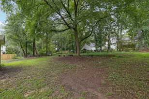 2055 Pinella Dr, Grayson, GA 30017 - Photo 9