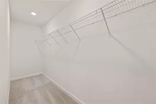 1404 Gray Branch Dr, Lawrenceville, GA 30045 - Photo 11