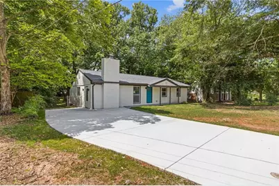 4345 Sasanqua Court, Tucker, GA 30084 - Photo 3