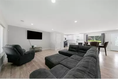 1735 Carter Circle, Atlanta, GA 30344 - Photo 13