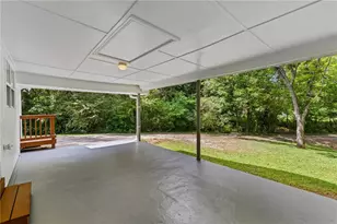 1179 Chatham Rd, Buford, GA 30518 - Photo 7