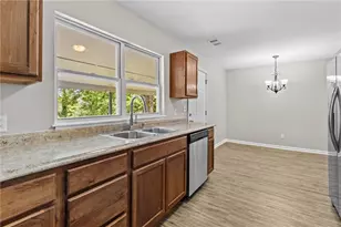 1179 Chatham Rd, Buford, GA 30518 - Photo 11