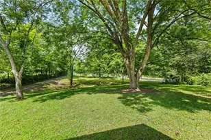 1179 Chatham Rd, Buford, GA 30518 - Photo 37