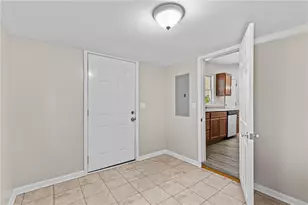 1179 Chatham Rd, Buford, GA 30518 - Photo 15