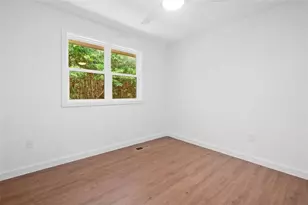 401 Cottonwood Dr, Woodstock, GA 30189 - Photo 23