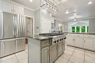 627 Apache Trail, Woodstock, GA 30189 - Photo 23