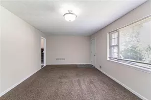 6708 Bedford Rd, Rex, GA 30273 - Photo 9