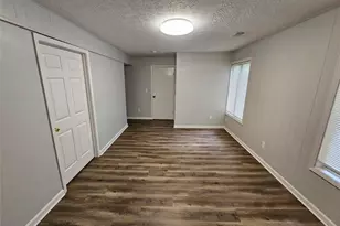 636 Raven Springs Trail, Stone Mountain, GA 30087 - Photo 17