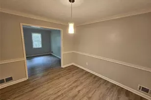 636 Raven Springs Trail, Stone Mountain, GA 30087 - Photo 5