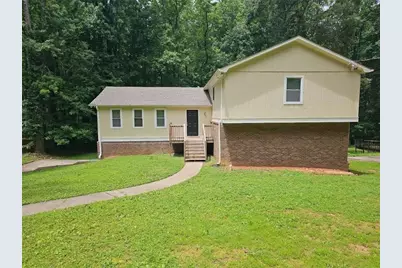 636 Raven Springs Trail, Stone Mountain, GA 30087 - Photo 1