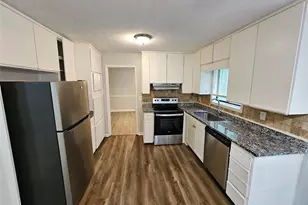 636 Raven Springs Trail, Stone Mountain, GA 30087 - Photo 7