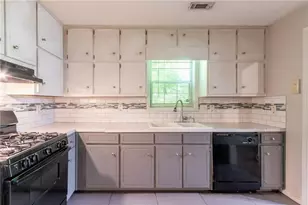 20 Rosebud Ln, McDonough, GA 30253 - Photo 9