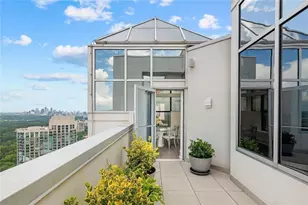 2828 Peachtree Rd NW, Atlanta, GA 30305 - Photo 21