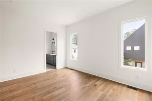 10904 Serenbe Ln, Chattahoochee Hills, GA 30268 - Photo 13