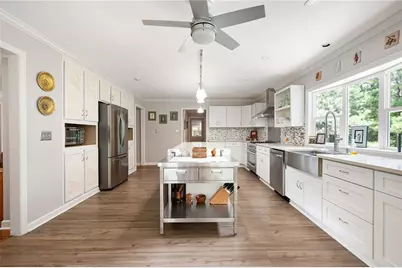 1104 Fox Lane, Woodstock, GA 30188 - Photo 11