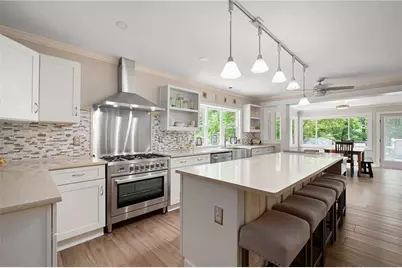 1104 Fox Lane, Woodstock, GA 30188 - Photo 3