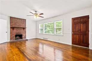 3211 Hollydale Dr SW, Atlanta, GA 30311 - Photo 3